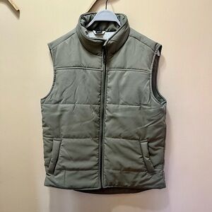 George Olive Green Men’s Puffer Vest Size Medium
